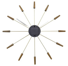 Wanduhr mit Holzapplikationen und Zeigern