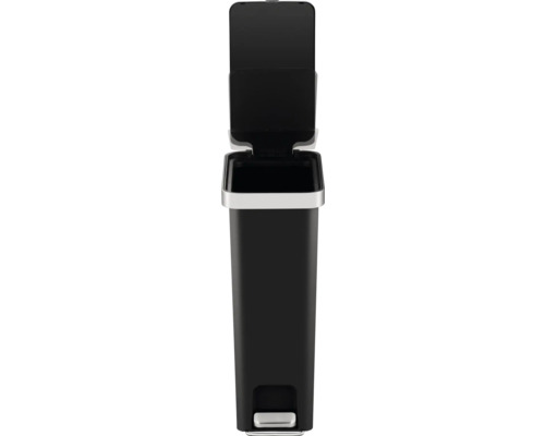 Schwarzer Treteimer mit offenem Deckel