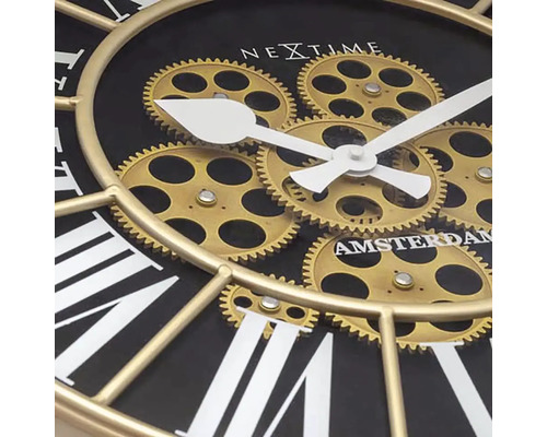 Nextime Wanduhr mit Zahnrädern und römischen Ziffern