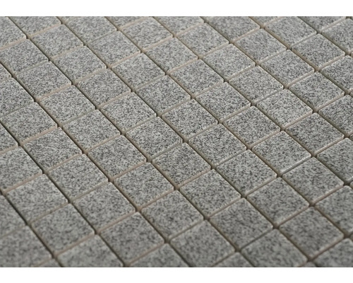 Mosaikfliesen mit rauer Oberfläche im Detail