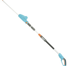 Gardena Akku-Hochentaster mit Teleskopstiel für Baumschnittarbeiten