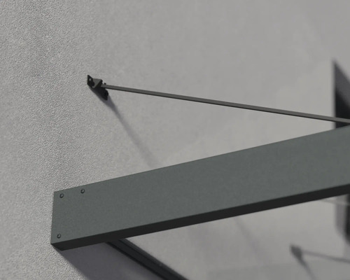 Detailansicht einer an einer Wand montierten Überdachung