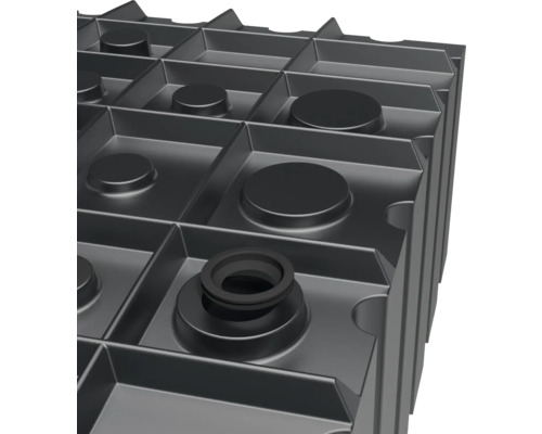 Nahaufnahme eines Drainagemoduls aus Kunststoff mit Verbindungselement