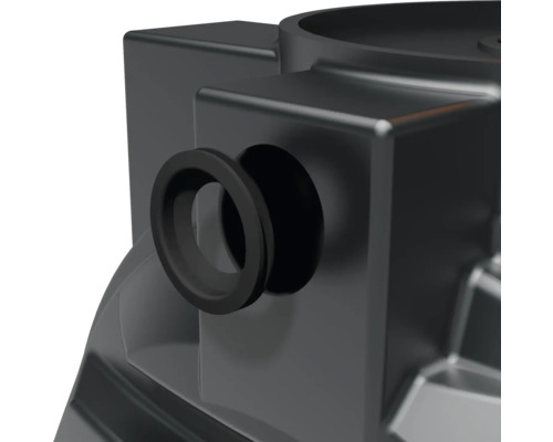 Detailansicht eines Kunststofftanks mit Dichtungsmanschette