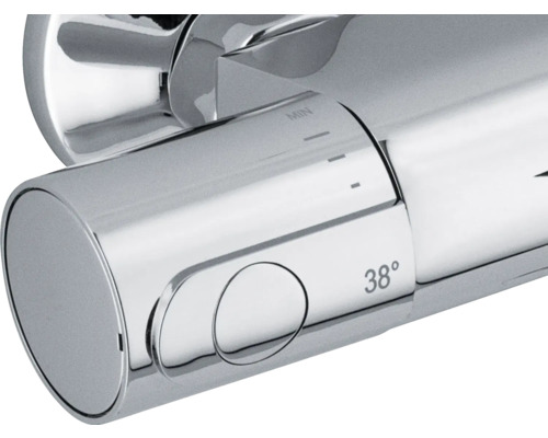 Detail einer Armatur mit Temperatureinstellung bei 38 Grad