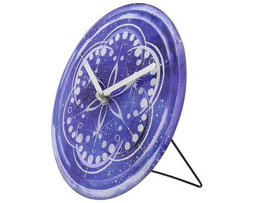 Tischuhr mit Muster und Ständer