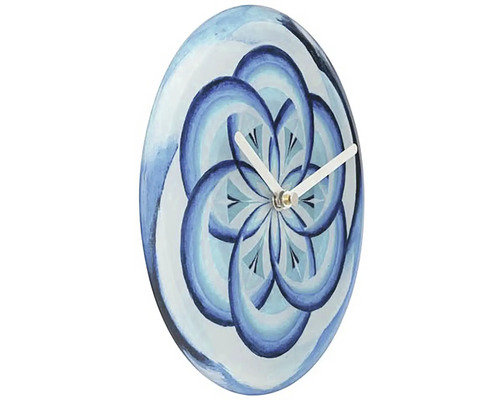 Dekorative Uhr mit blauem Blumenmuster für die Wand