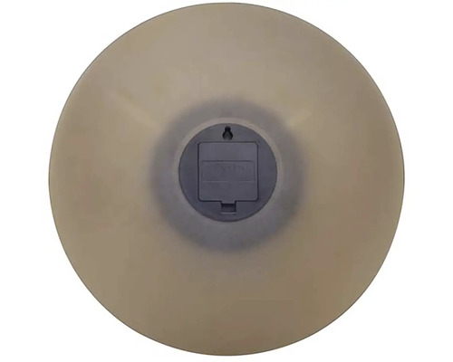 Rückansicht einer runden Wanduhr mit Batteriefach und Aufhängevorrichtung