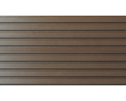 Nahaufnahme einer horizontalen braunen Fassadenverkleidung.