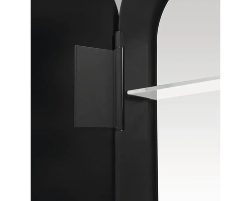 Detailansicht eines Schranks mit Regal