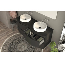 Badezimmer mit Waschtischunterschrank, Aufsatzwaschbecken und offenem Schubfach