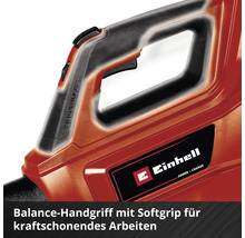 Detailaufnahme eines Laubbläsers mit ausbalanciertem Handgriff und Softgrip für komfortables Arbeiten