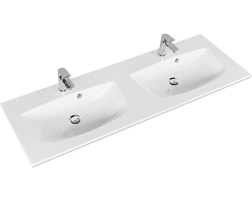 Doppelwaschtisch mit zwei Armaturen