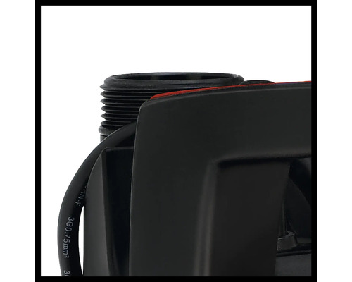 Detailansicht einer Umwälzpumpe mit Kabelanschluss