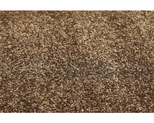 Detailansicht eines braunen Teppichs mit hohem Flor