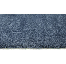 Detailansicht eines Teppichs mit hohem Flor