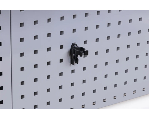 Lochwand mit Werkzeughalter