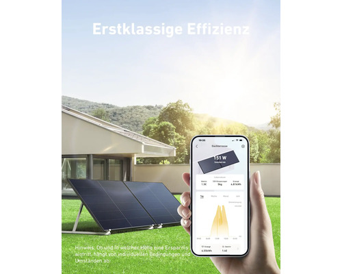 Solaranlage im Garten mit Smartphone-App zur Effizienzanzeige
