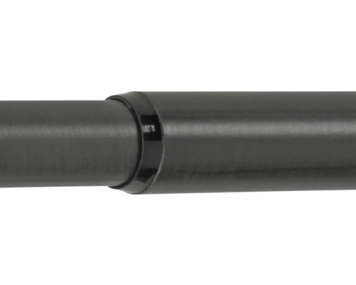 Detailansicht einer Gardinenstange mit Ring