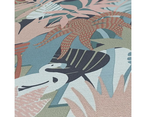 Nahaufnahme einer Tapete mit tropischem Pflanzenmuster