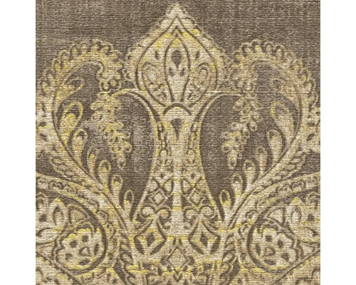 Detail einer strukturierten Tapete mit orientalischem Muster