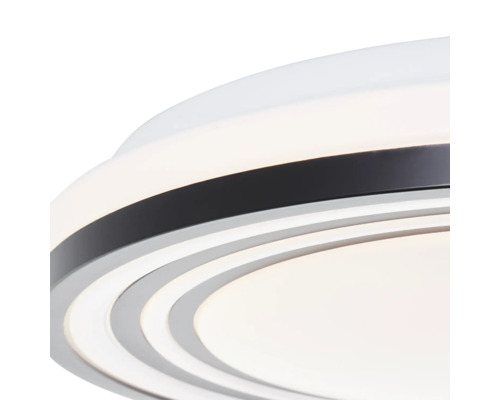 Nahaufnahme einer LED Deckenleuchte mit runder Form