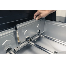 Einbau eines Verteilers in einen Gasgrill