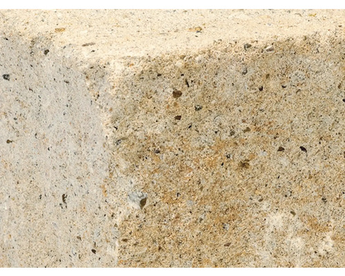 Nahaufnahme eines Betonpflastersteins