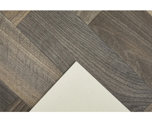 Vinylboden in Fischgrätenmuster mit beiger Unterseite