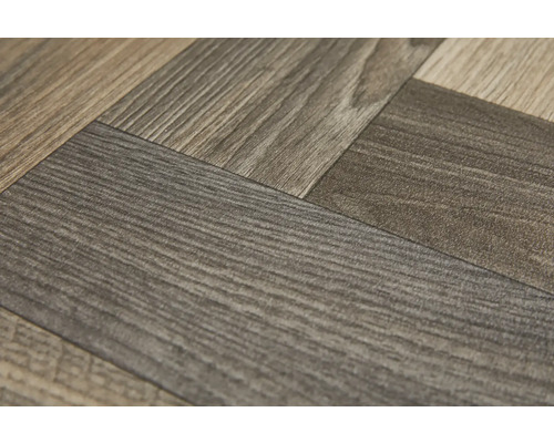 Verlegung von Vinylboden in Fischgrätmuster