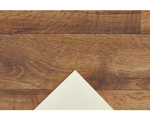 Holzboden mit Laminat und weißem Eckdetail