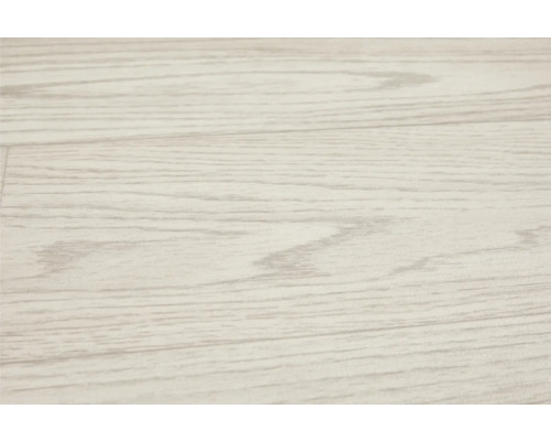 Nahaufnahme eines Laminatbodens mit Holzoptik