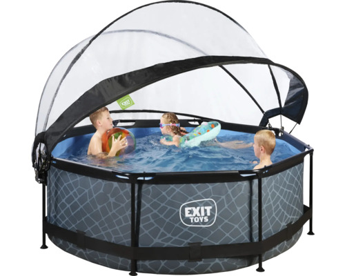 Gartenpool mit Überdachung und spielenden Kindern