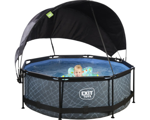 Aufstellpool mit Sonnenschutz und Kind