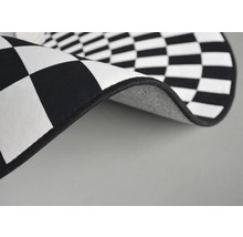 Teppich mit Schachbrettmuster
