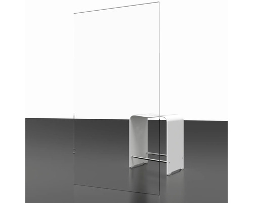 Klarglas Schutzwand mit einem weißen Hocker