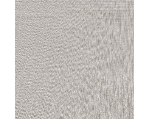 Nahaufnahme einer hellen Vliestapete mit Streifenstruktur