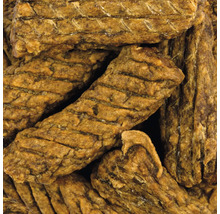 Nahaufnahme von getrockneten Fleischstreifen als Hundesnack