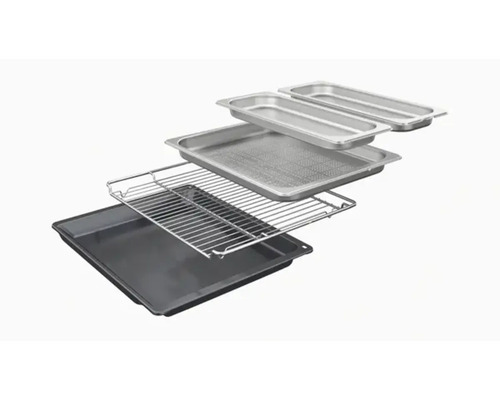 Mehrteiliges Set aus Ofenblech, Grillrost und Auflaufformen