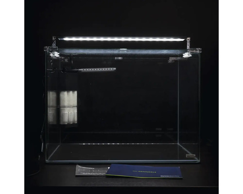 Dennerle Aquarium mit Beleuchtung und Filter