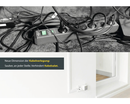 Steckdosenleiste mit angeschlossenen Kabeln und Steckdose mit Kabel