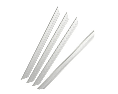 Vier Profile für Wandpaneele