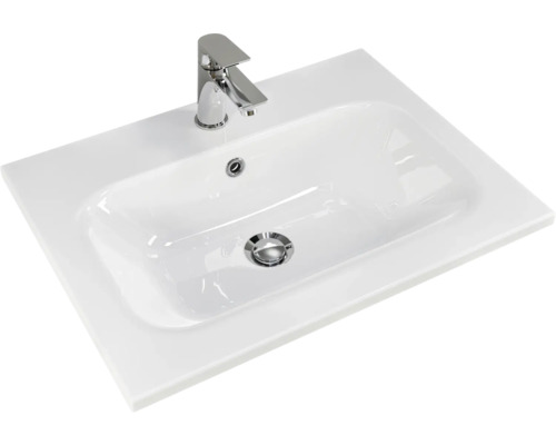 Waschtisch mit Armatur für das Badezimmer