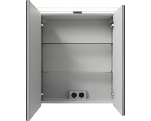 Offener Spiegelschrank mit Glasablagen und Steckdose