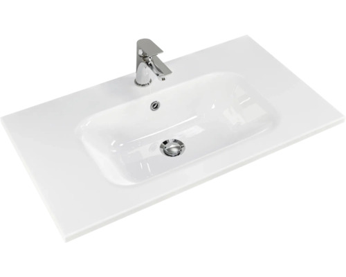 Waschtisch mit Armatur für das Badezimmer