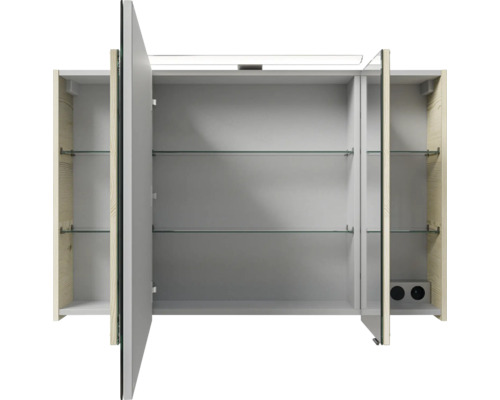 Offener Spiegelschrank mit Glasböden und Beleuchtung