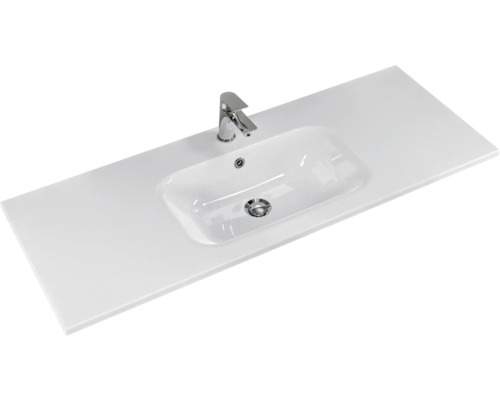 Waschtisch mit Armatur und rechteckigem Becken