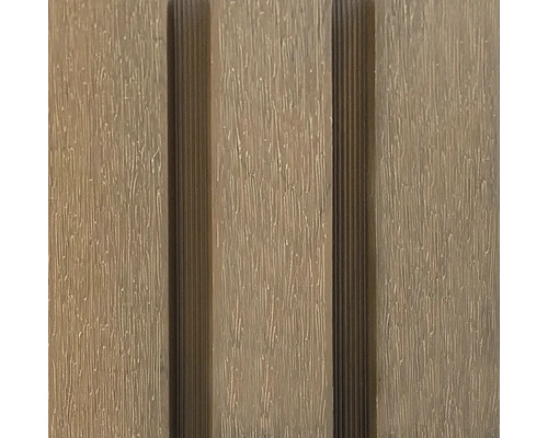 Nahaufnahme einer Holzfassade mit Nut- und Federprofil