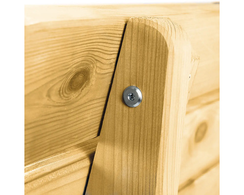 Detailansicht Holzkonstruktion mit Schraube