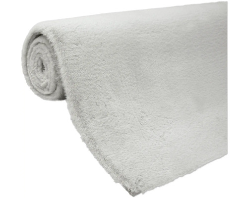 Aufgerollter, weicher Teppich